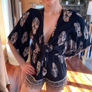 Floral Kimono Style Romper 🌸